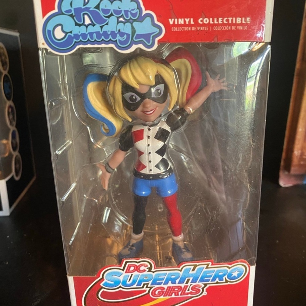 Harley Quinn Vinyl Collectible